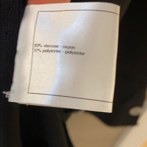 CHANEL high/ low black cardigan - Picture 7 of 9